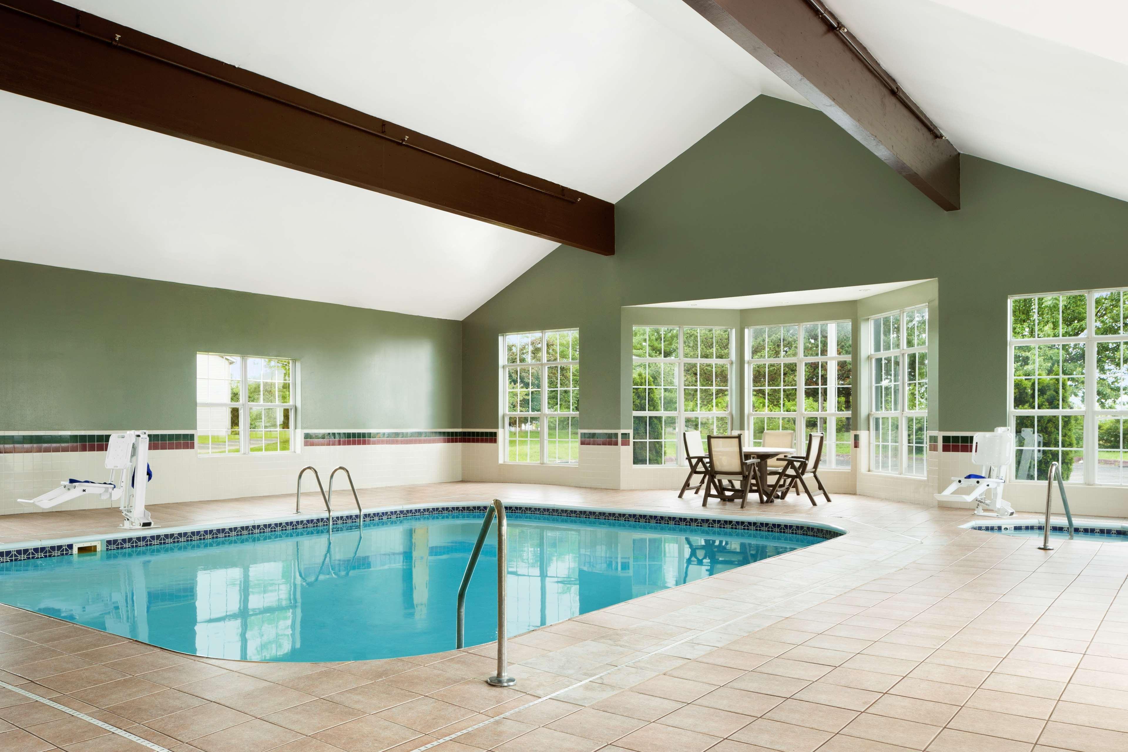 Country Inn & Suites By Radisson, Columbus West, Oh Exteriér fotografie